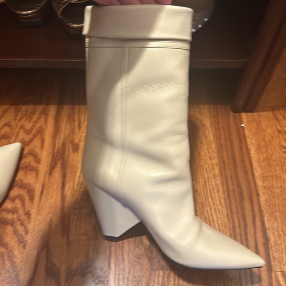 Ysl boots - Picture 2 of 7